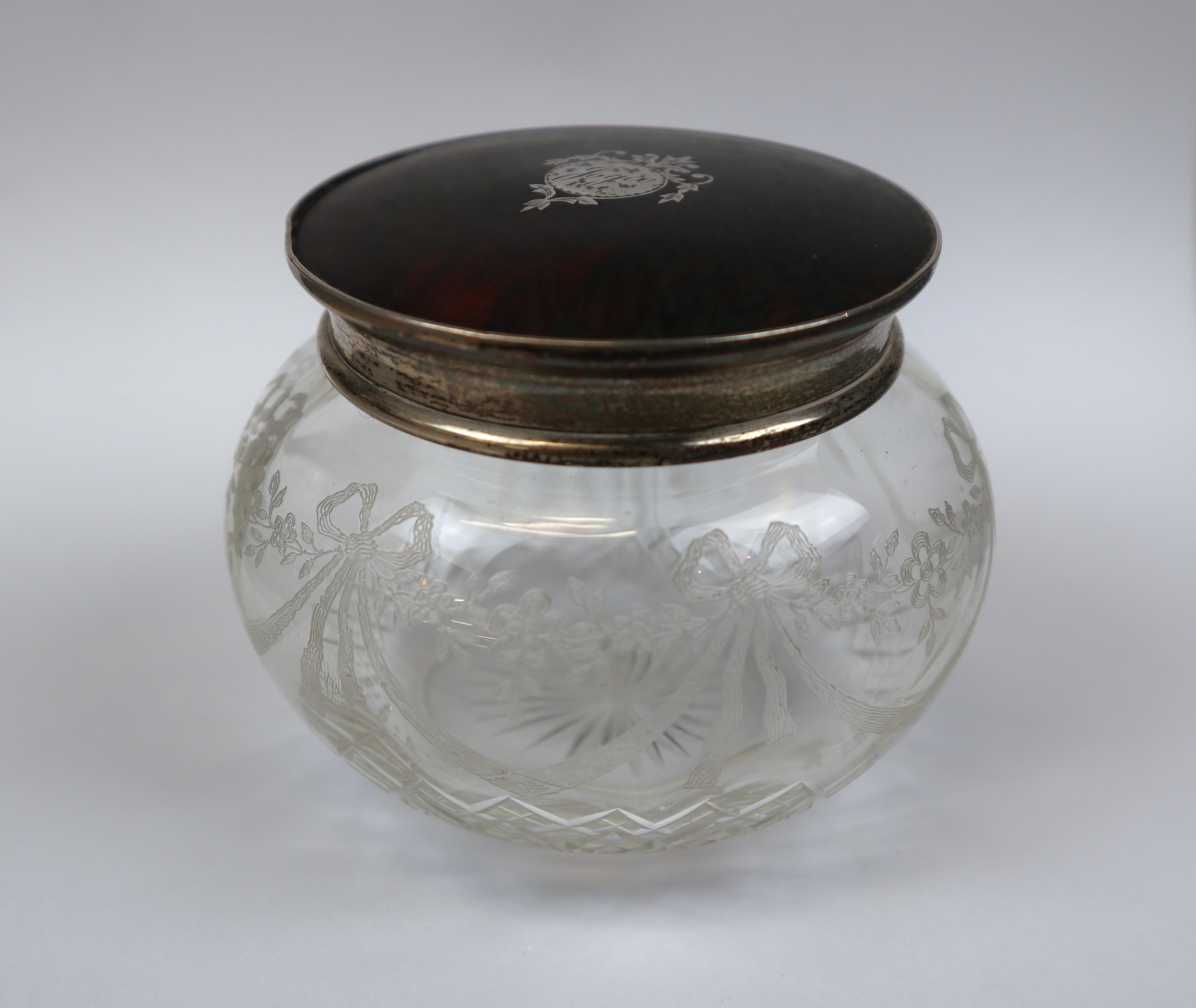Silver mounted cut glass perfume bottle together with 2 hallmarked silver lidded glass pots - Image 5 of 7