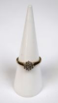 9ct gold diamond cluster ring - Size M