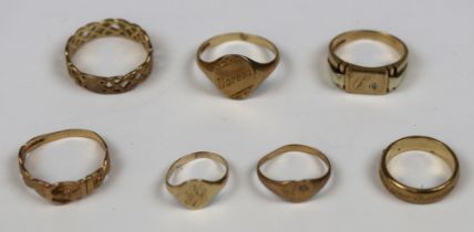 Good collection of 9ct gold rings - Approx weight 19g