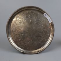 A Georgian silver salver 1788 - Approx diameter 20cm - Approx weight 349g