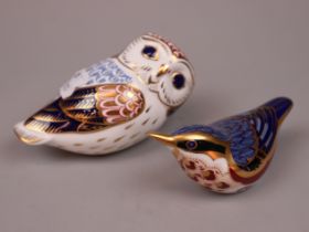 2 Crown Derby paperweights Jenny Wren and Owl