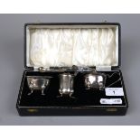 Hallmarked silver boxed condiment set - Approx weight without liners 136g