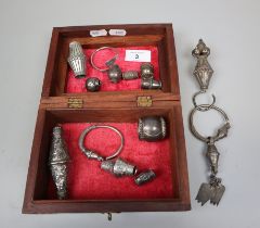 Middle Eastern collectables to include white metal jewellery -14 pieces