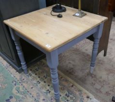 Scrub top pine table