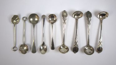 Collection spoons to include silver