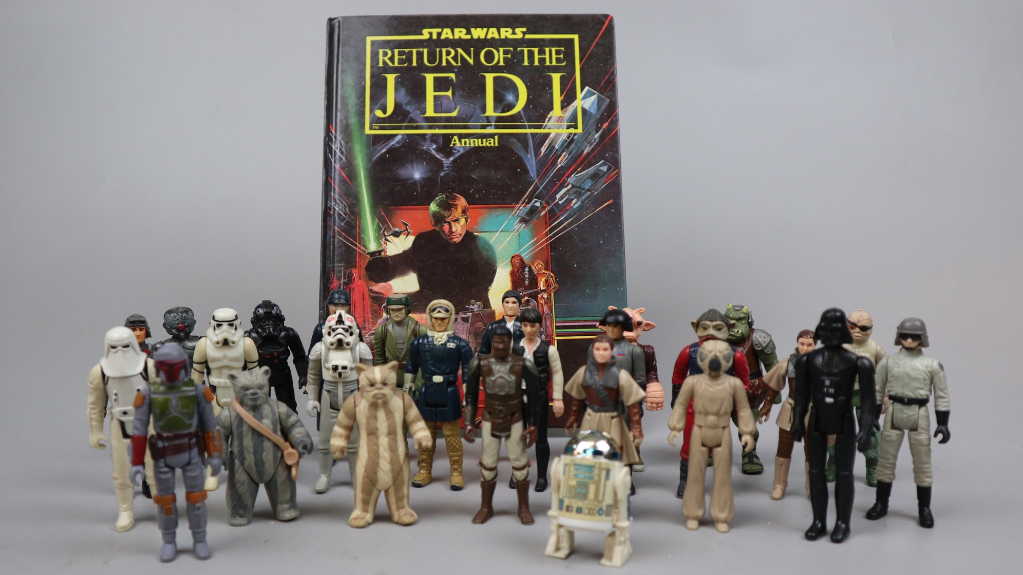 Collection of original 1970's star wars figures to include Boba Fett, Darth Vader & Annual etc - Image 2 of 3