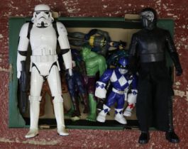 Quantity of action hero figures