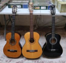 3 3/4 guitars in good condition
