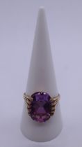 9ct gold amethyst ring - Size Q½