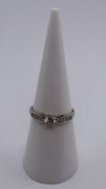 9ct white gold stone set ring - Size L½