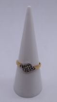 18ct gold diamond set ring - Size O