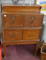 Early 20thC oak filing cabinet in the style of Globe Wernicke - Approx size: W: 84cm D: 64cm H: