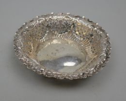 Victorian sterling silver bon-bon dish