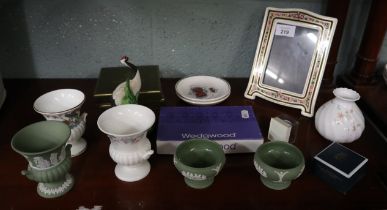 Collection of Wedgewood to include mostly Jasperware