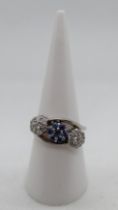 Fine 18ct white gold sapphire & diamond triple cluster ring - Size N