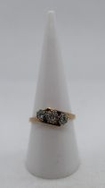 9ct gold 3 stone diamond ring - Size P