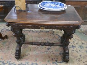 Fine Victorian carved oak centre table on dolphin feet - Approx size: W: 98cm D: 64cm H: 75cm