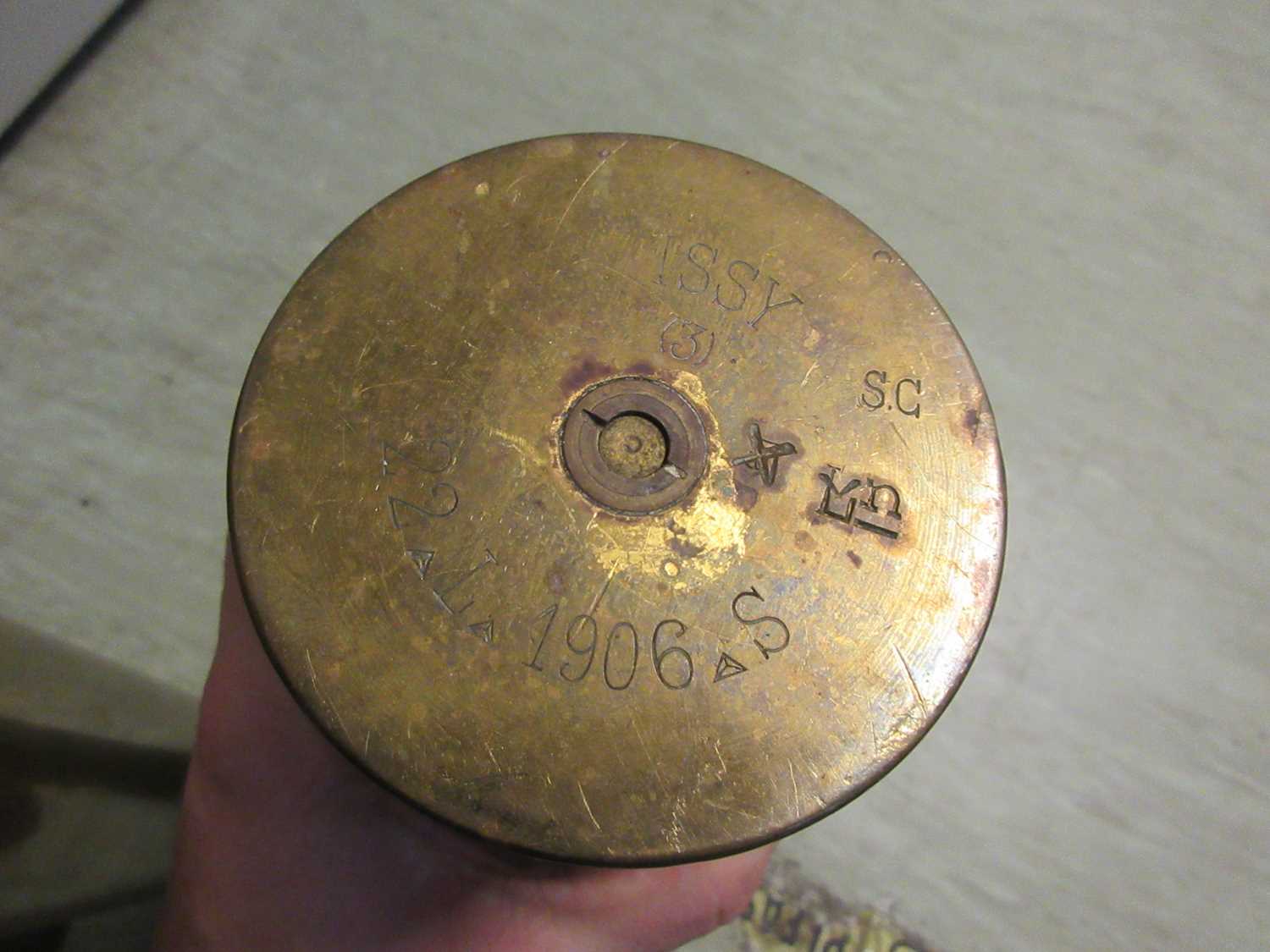 A collection of four brass shell cases - Image 5 of 5