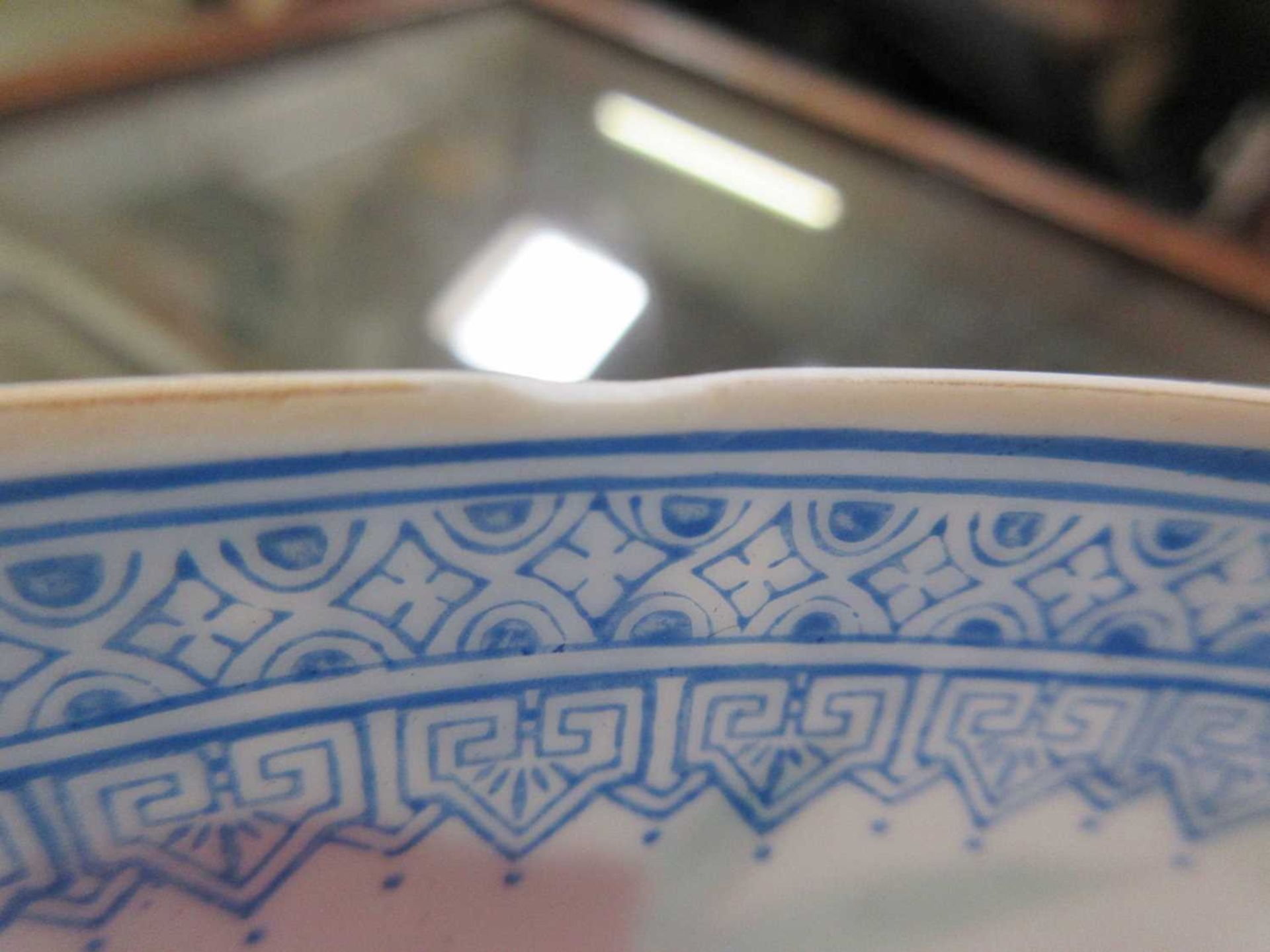 A boxed oriental style ceramic eggshell bowl - Image 2 of 6
