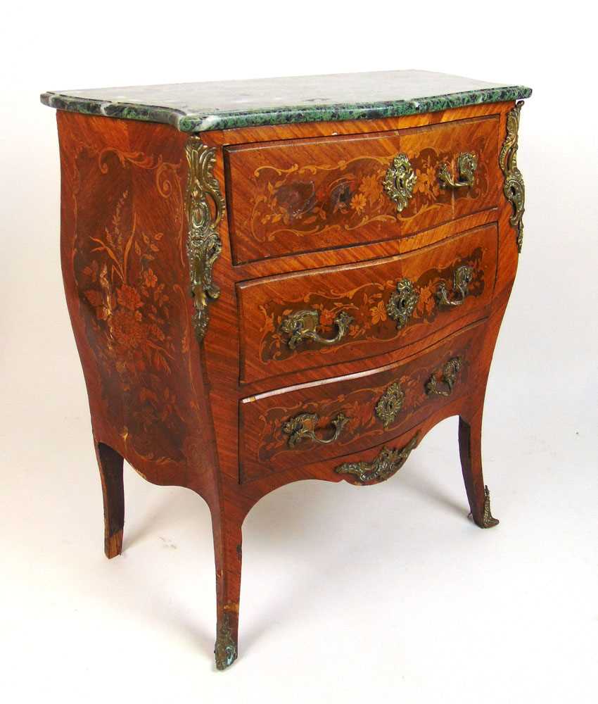 A 19th century French kingwood, marquetry and brass mounted bombe chest of three drawers, the - Image 2 of 3