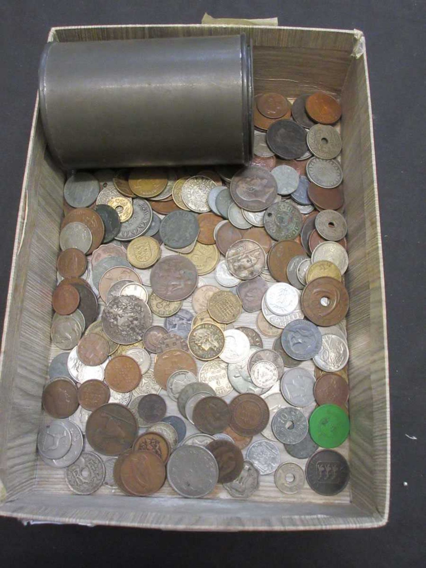 A box containing a quantity of coinage