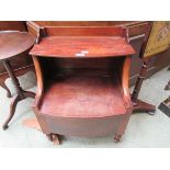 A 19th century mahogany bow front step commode in the manner of Gillows, h. 77 cm, w. 61 cm, d. 50