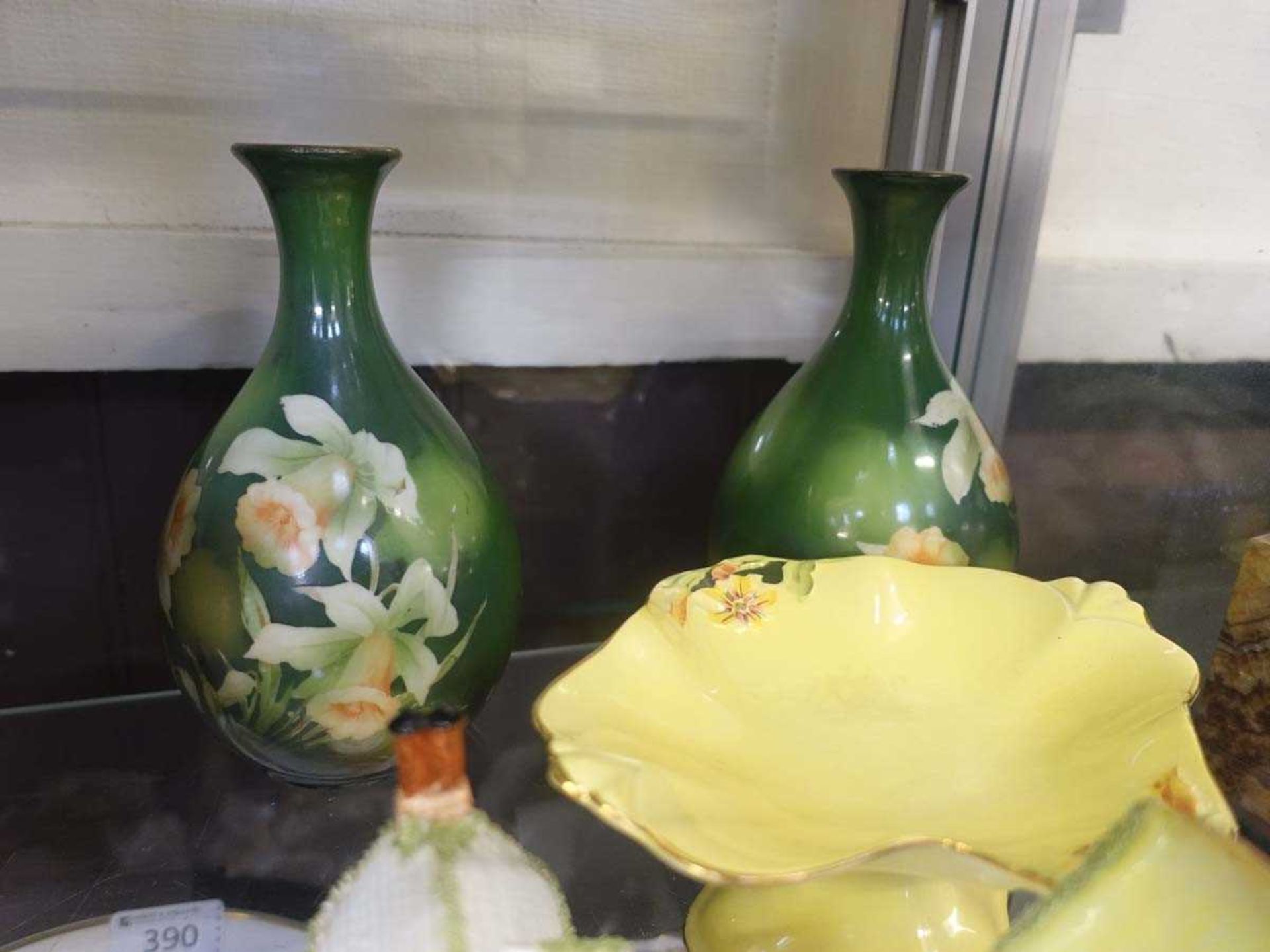A selection of various ceramic ware to include yellow Royal Winton items, three ceramic cottages - Image 2 of 2