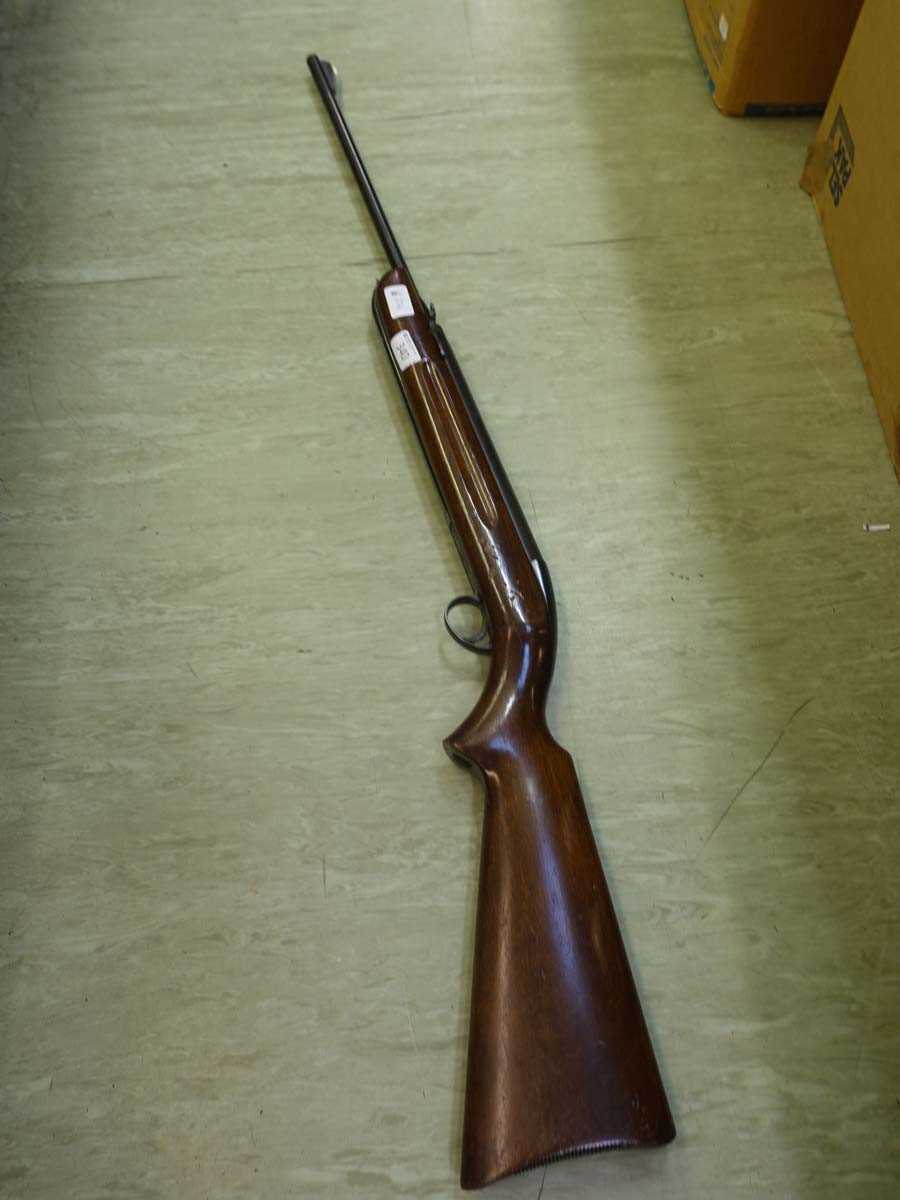 A BSA Airsporter .22 air rifle