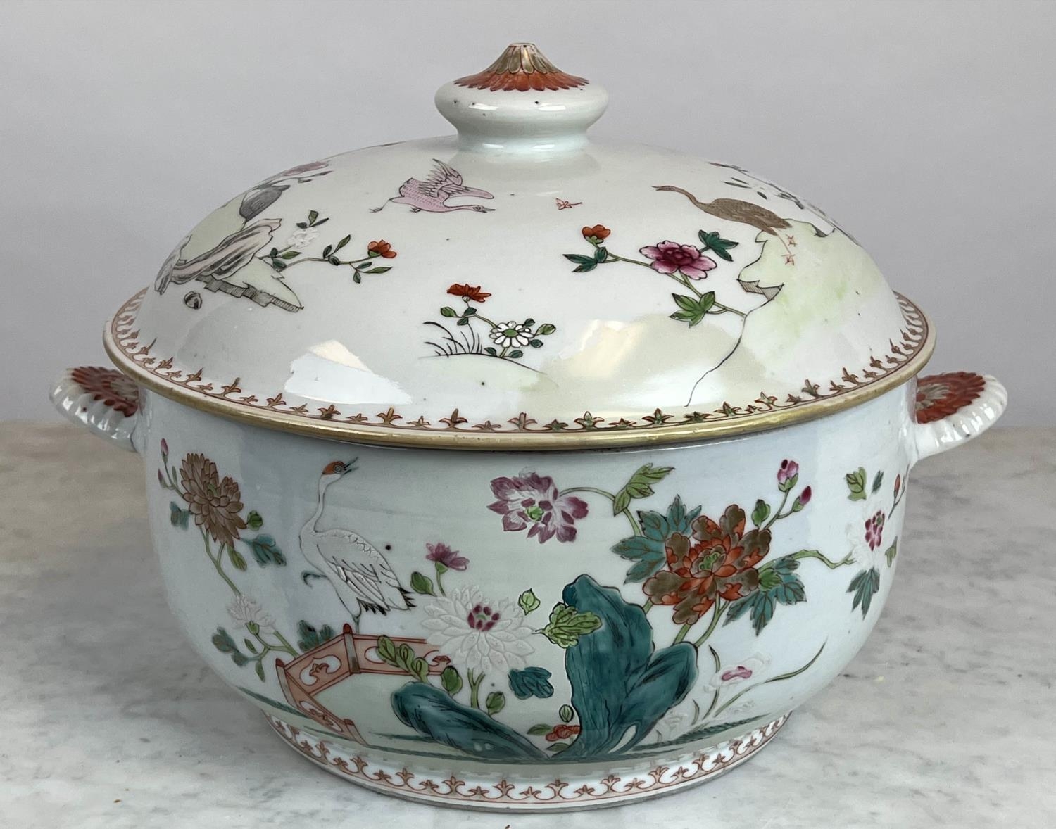 CHINESE EXPORT SOUP TUREEN, 19th century famille rose, decorated with cranes in garden scenes.