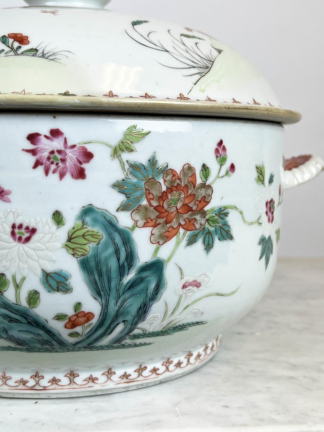 CHINESE EXPORT SOUP TUREEN, 19th century famille rose, decorated with cranes in garden scenes. - Image 3 of 9