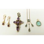 A COLLECTION OF JEWELLERY, comprising an amethyst and seed pearl cross brooch, a pair of 18ct gold