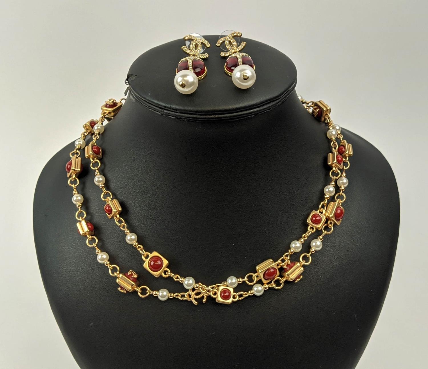 CHANEL RED GARNET ANF PEARL NECKLACE, with matching earrings. (3) - Image 2 of 9