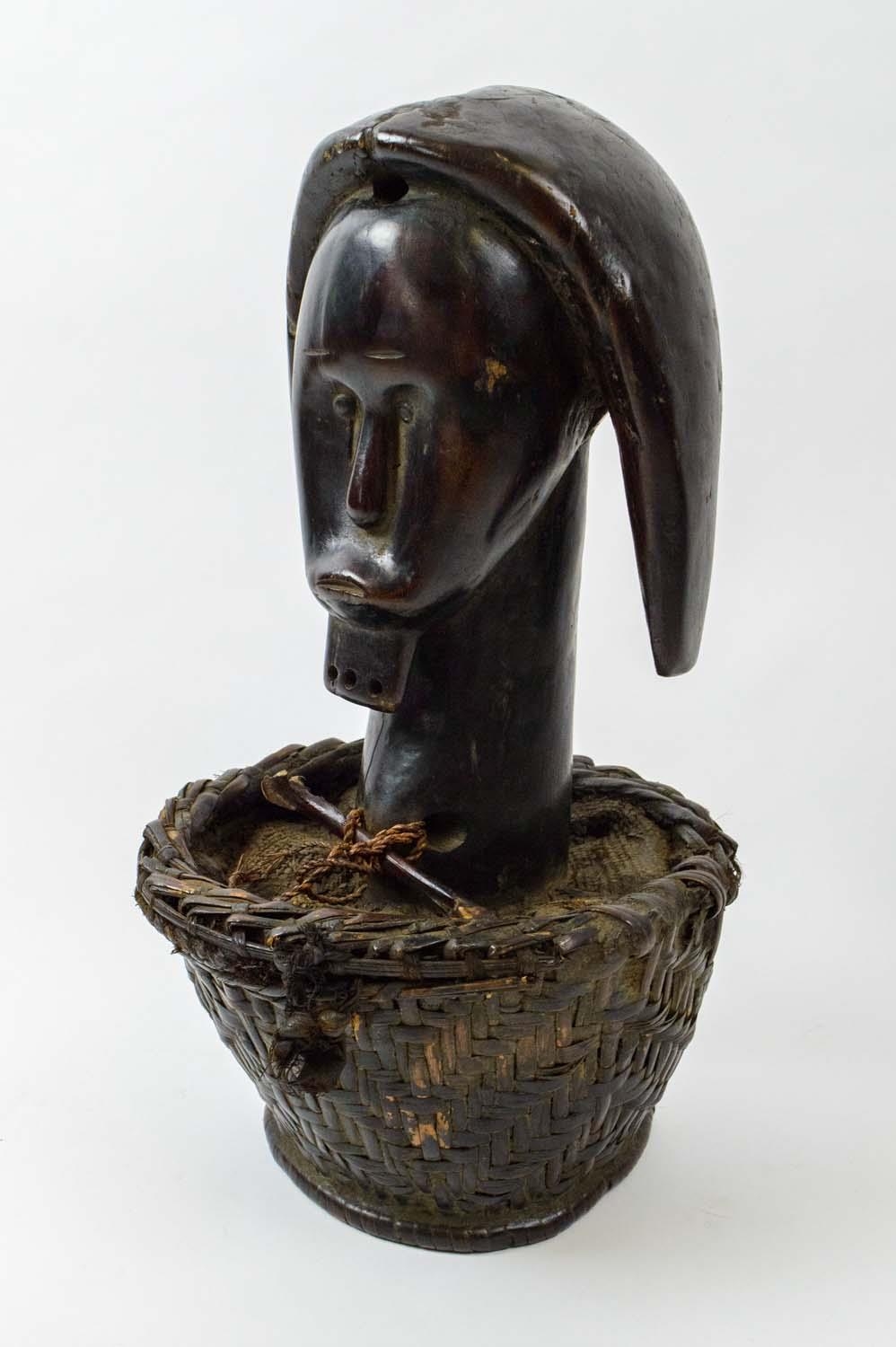 FANG BYERI HEAD BASKET, Gabon. 43cm H.