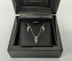 A FIORELLA 18CT WHITE GOLD AND DIAMOND PENDANT NECKLACE AND EARRING SET, contemporary, 40cm / 16