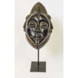 PUNU MASK, Gabon. 50cm H.