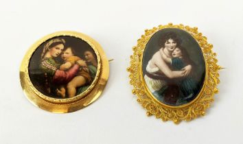 TWO 18CT GOLD BROOCHES, both transfer scenes, one depicting a print of Elisabeth Vegee Le Brun (1755