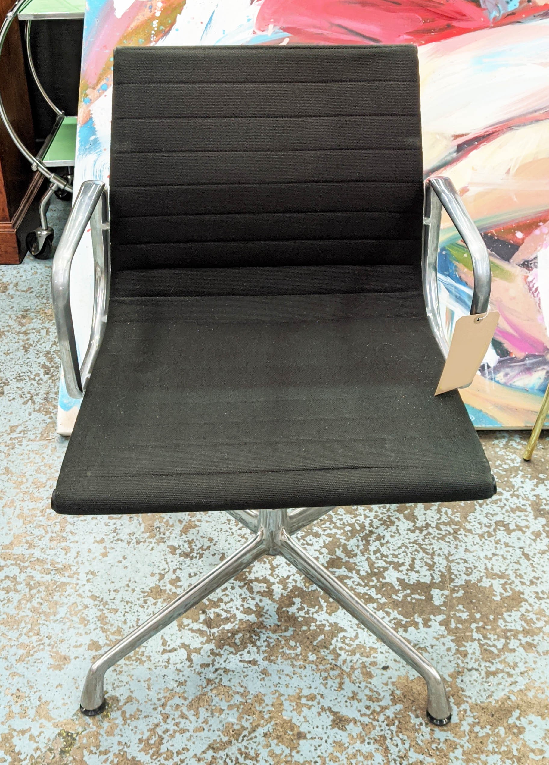 AFTER CHARLES AND RAY EAMES ALUMINIUM GROUP STYLE CHAIR BY ICF, 85cm H. - Image 2 of 5