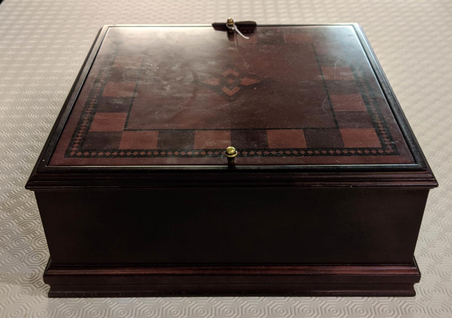 GAMES SET, 41cm x 41cm x 18cm, with chess and back gammon boards, two compartments, one containing - Image 9 of 9