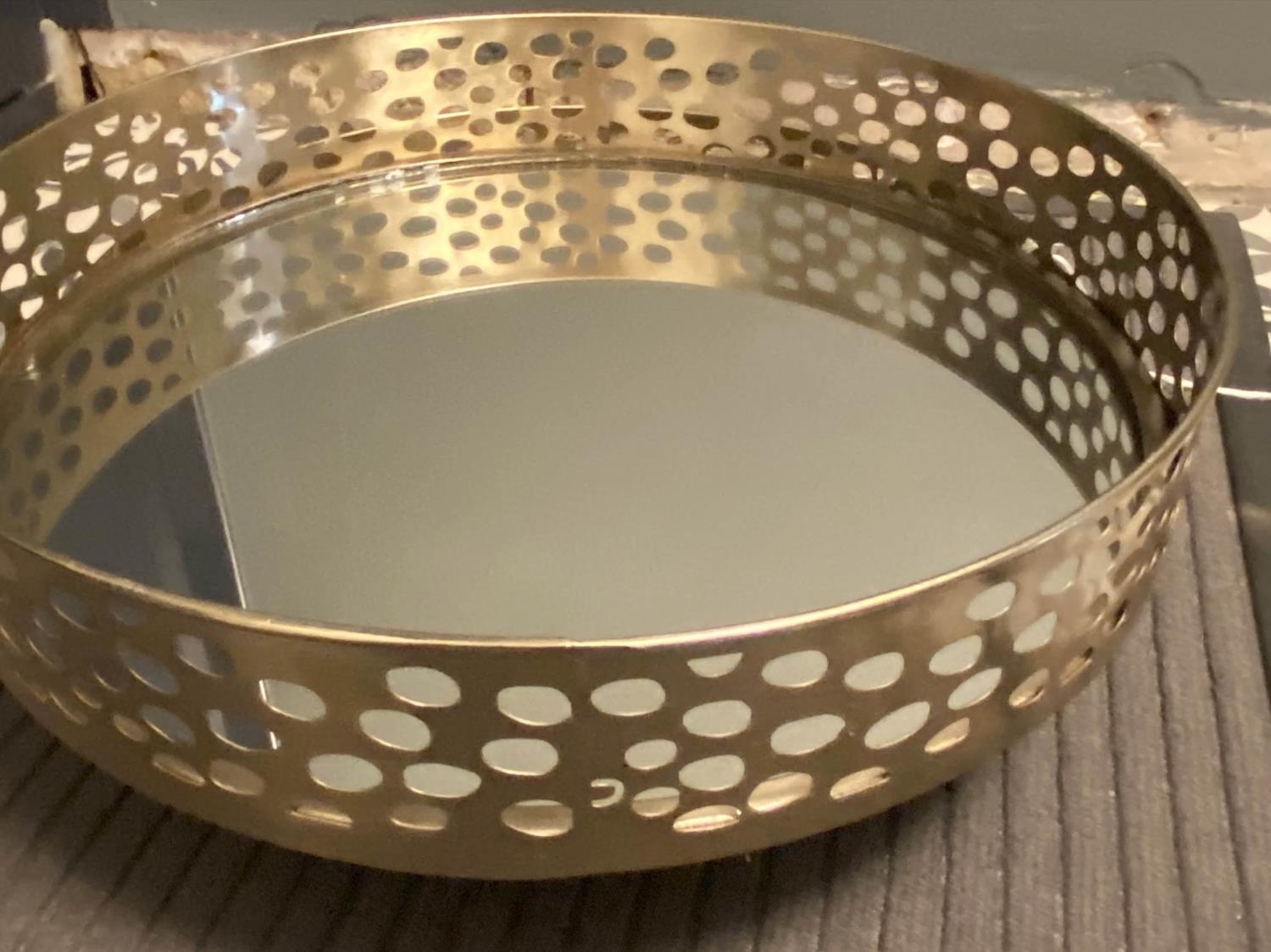 COCKTAIL TRAYS, a pair, 1970s Italian style, gilt finish with mirror 41cm x 41cm x 8cm. (2) - Image 4 of 4