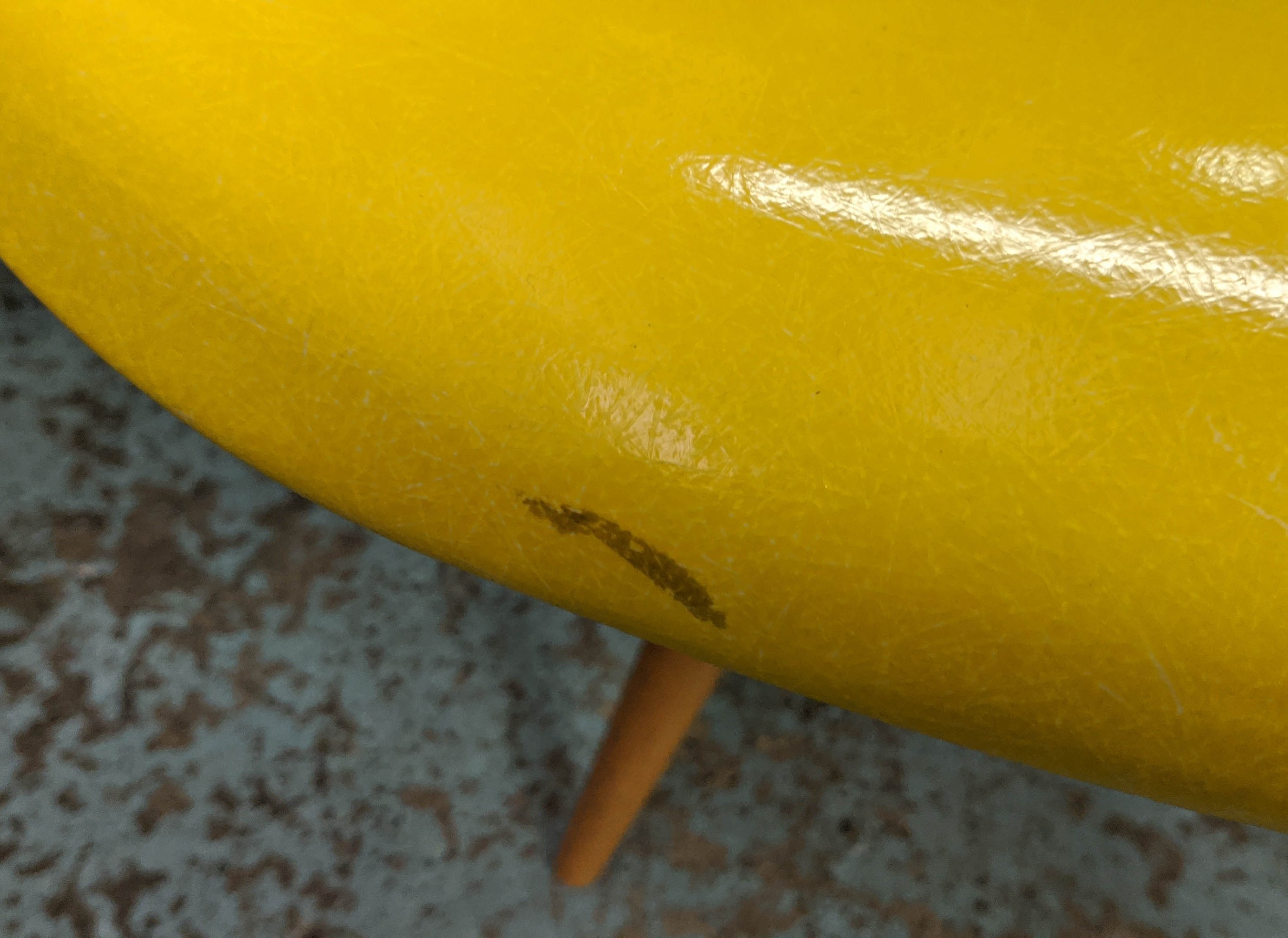 AFTER CHARLES AND RAY EAMES DAW STYLE CHAIRS, a set of two, differing colours, 80cm H. (2) - Image 3 of 6