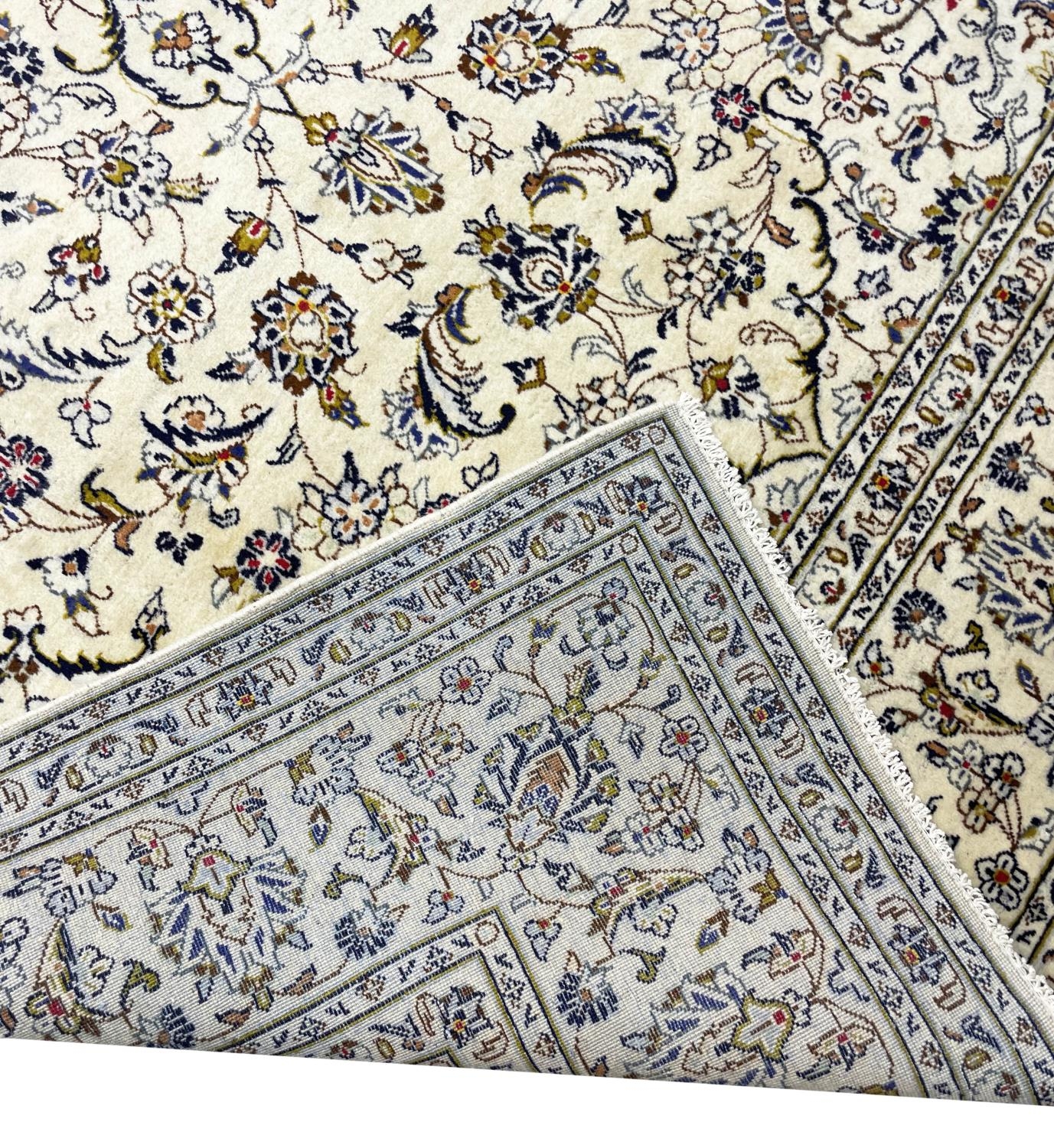 FINE PERSIAN KURK KASHAN CARPET, size 315x200. - Image 3 of 3