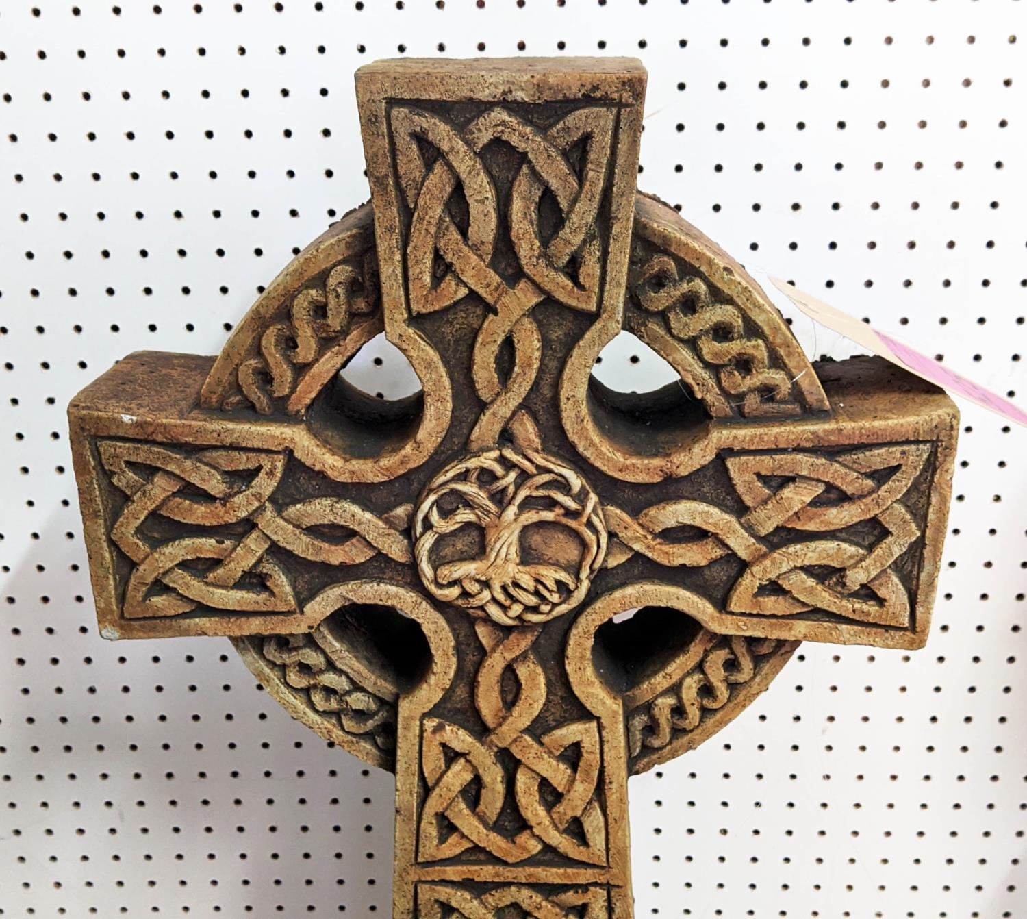 STANDING CELTIC CROSS, composite stone, 83cm H approx. - Image 2 of 7