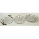A COLLECTION OF SILVER PLATED SERVING TRAYS, including a gallery edge tray, an Art Deco circular