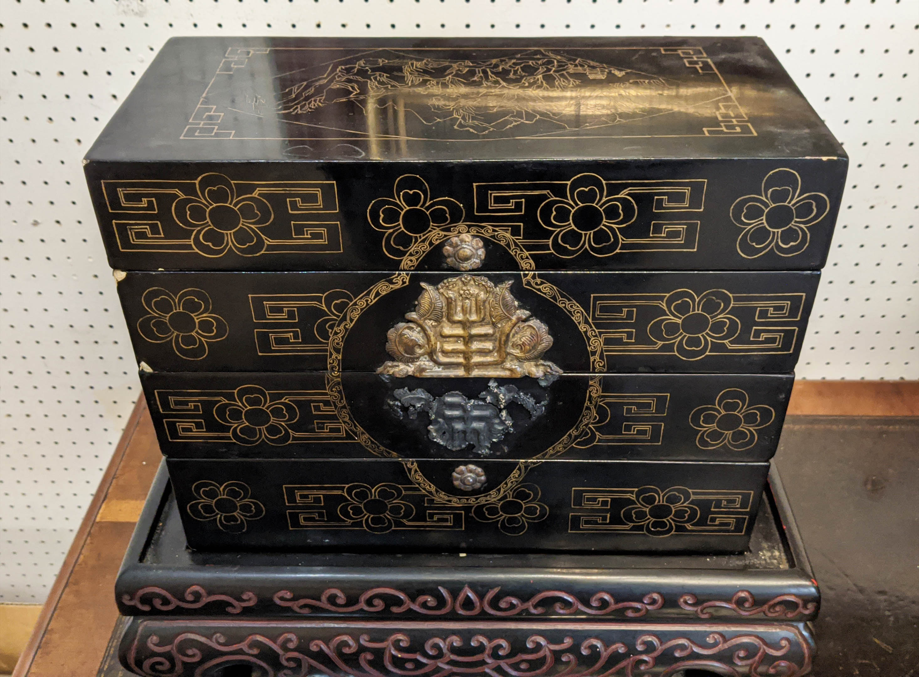 CHINESE COMPARTMENTALISED LACQUERED BOX ON STAND, in four sections, incised decoration with metal - Image 11 of 13
