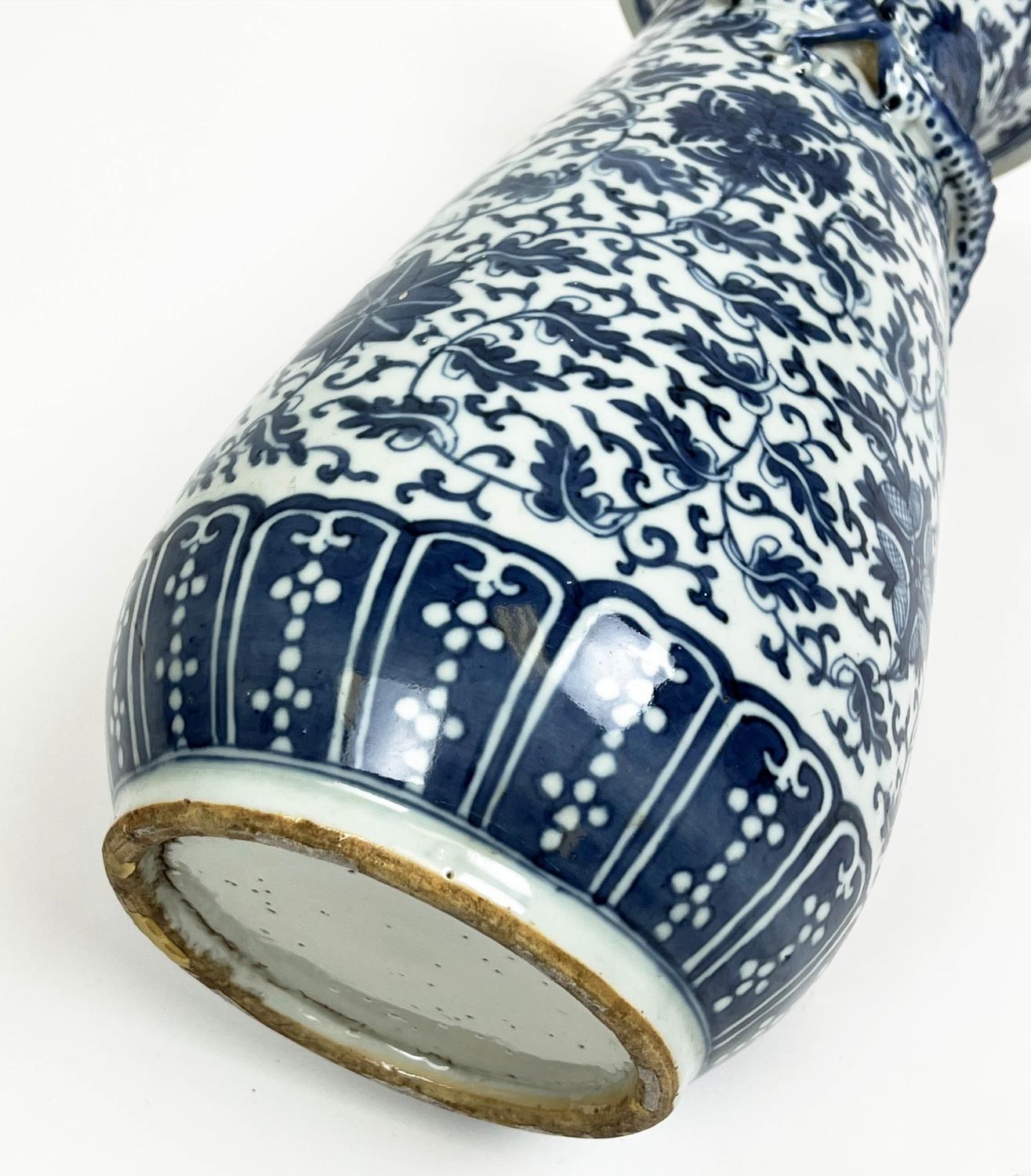 CHINESE BLUE AND WHITE WHITE YUAN STYLE VASE, adorned with under glaze scrolling foliate pattern and - Image 4 of 6