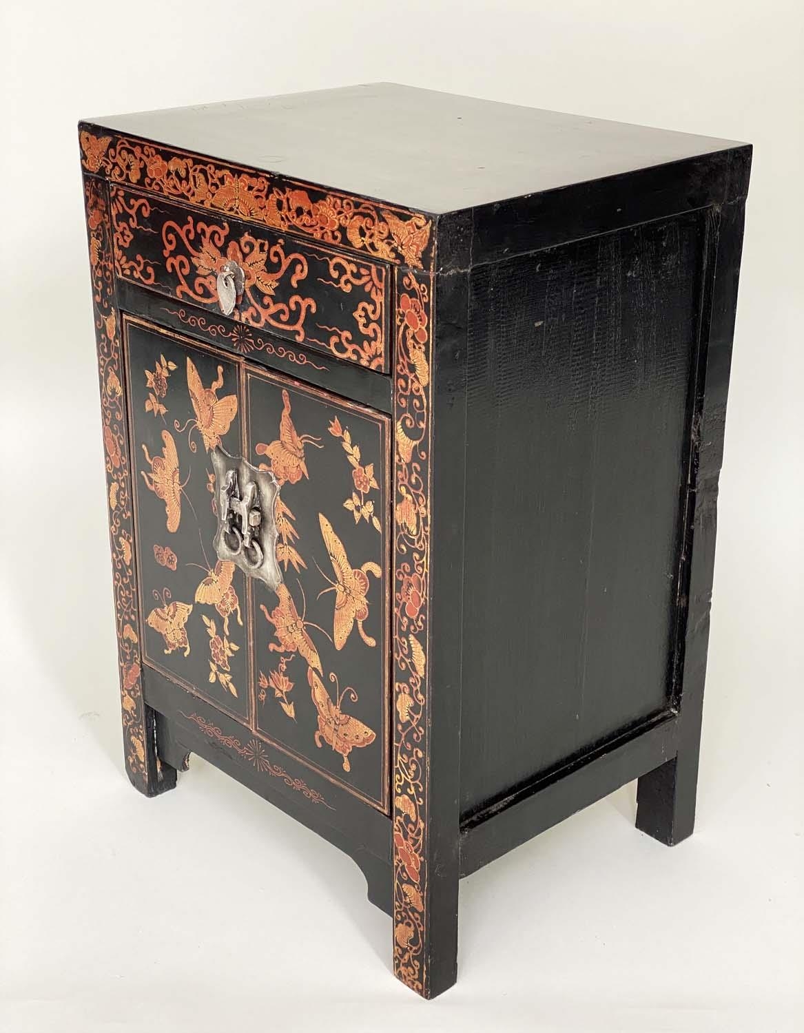 CHINESE SIDE CABINET, early 20th century Chinese lacquered and gilt Chinoiserie butterfly decoration - Image 4 of 7