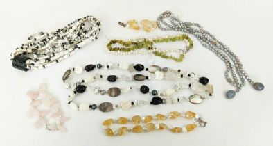A COLLECTION OF SEMIPRECIOUS GEMSTONE JEWELLERY, comprising a howlite and mother-of-pearl seven