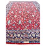 FINE ANTIQUE PERSIAN TEHRAN CARPET, 460cm x 310cm.