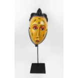 YELLOW BAOULE MASK, 86cm H, CI.