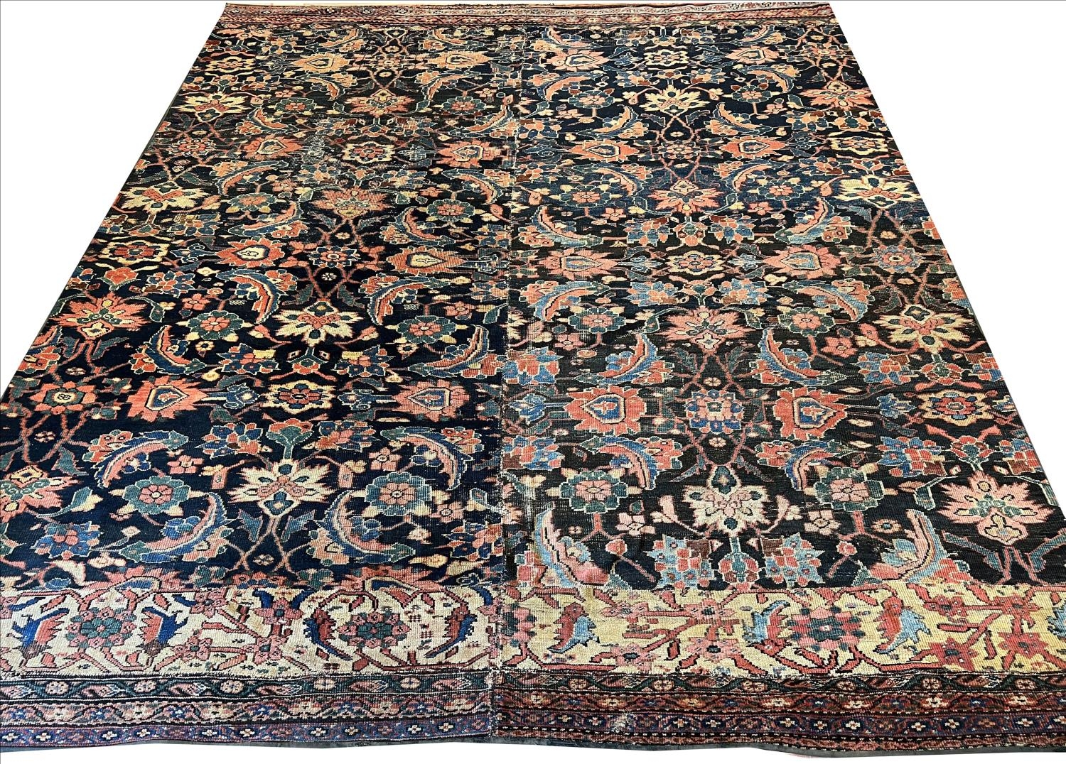 ANTIQUE ZEIGLER FEREGHAN CARPET, 288cm x 254cm.